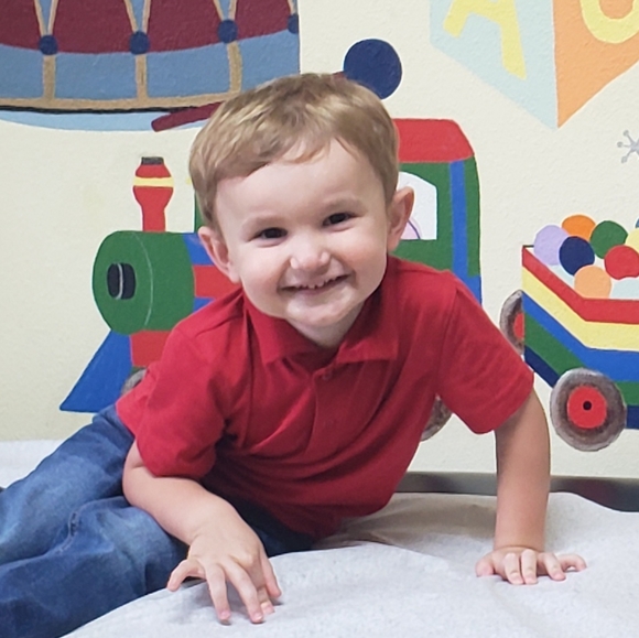 Meet your Posher, Alexis - Picture 4 of 11